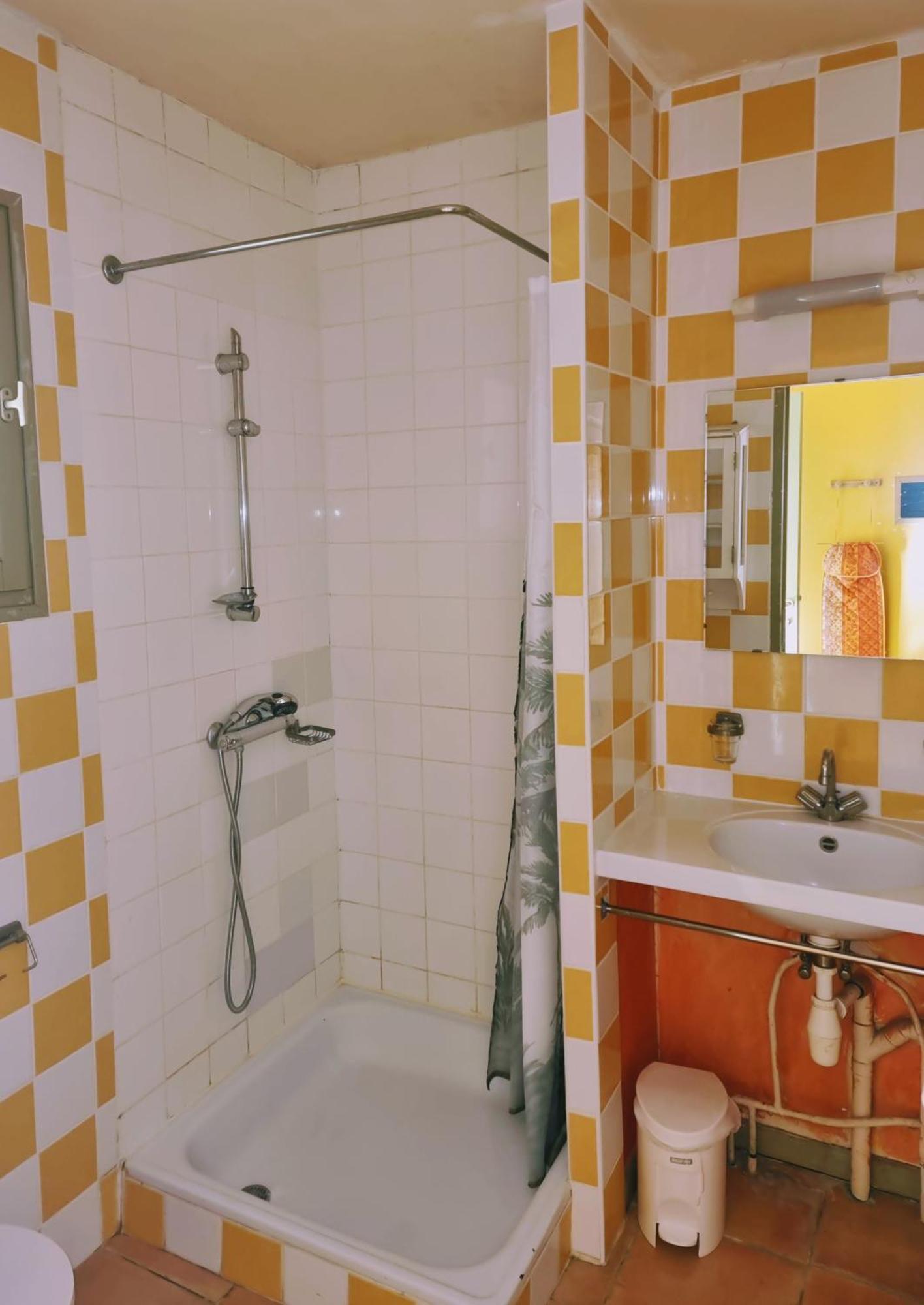 Apartmán Pousterle De Sabran - Piscine & Hammam Pokoj fotografie