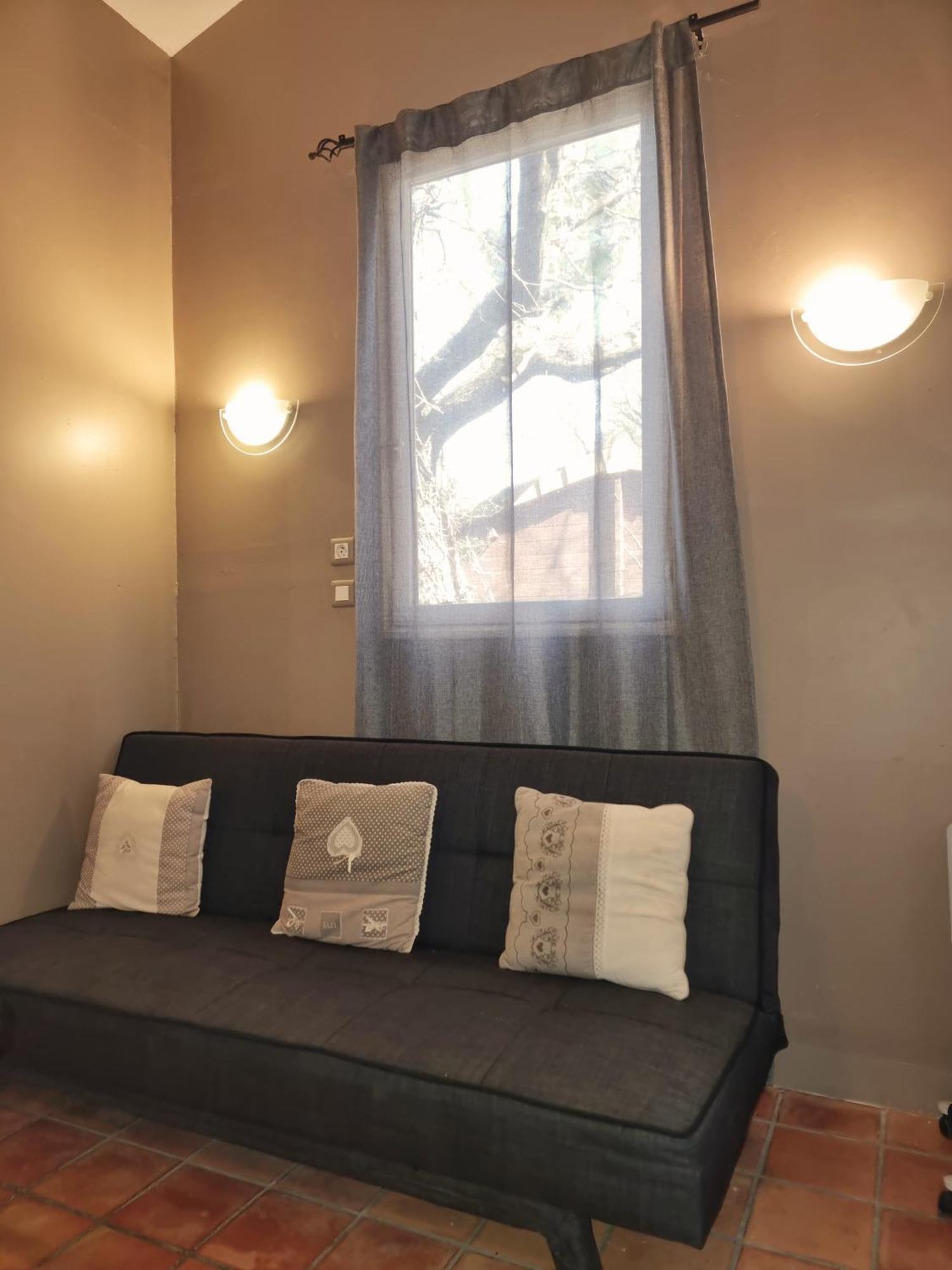 Apartmán Pousterle De Sabran - Piscine & Hammam Pokoj fotografie