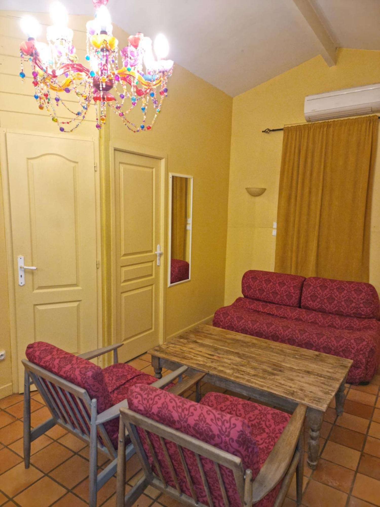 Apartmán Pousterle De Sabran - Piscine & Hammam Pokoj fotografie