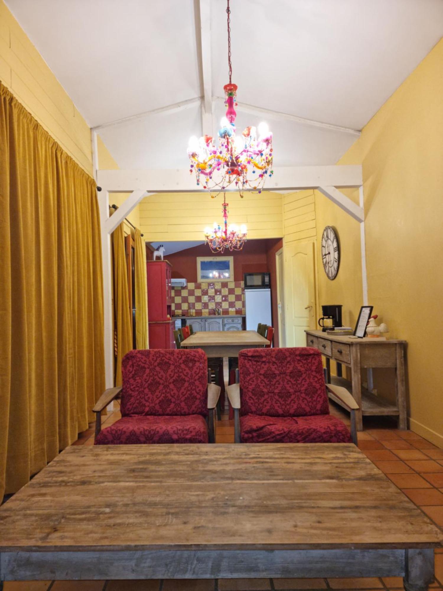 Apartmán Pousterle De Sabran - Piscine & Hammam Pokoj fotografie