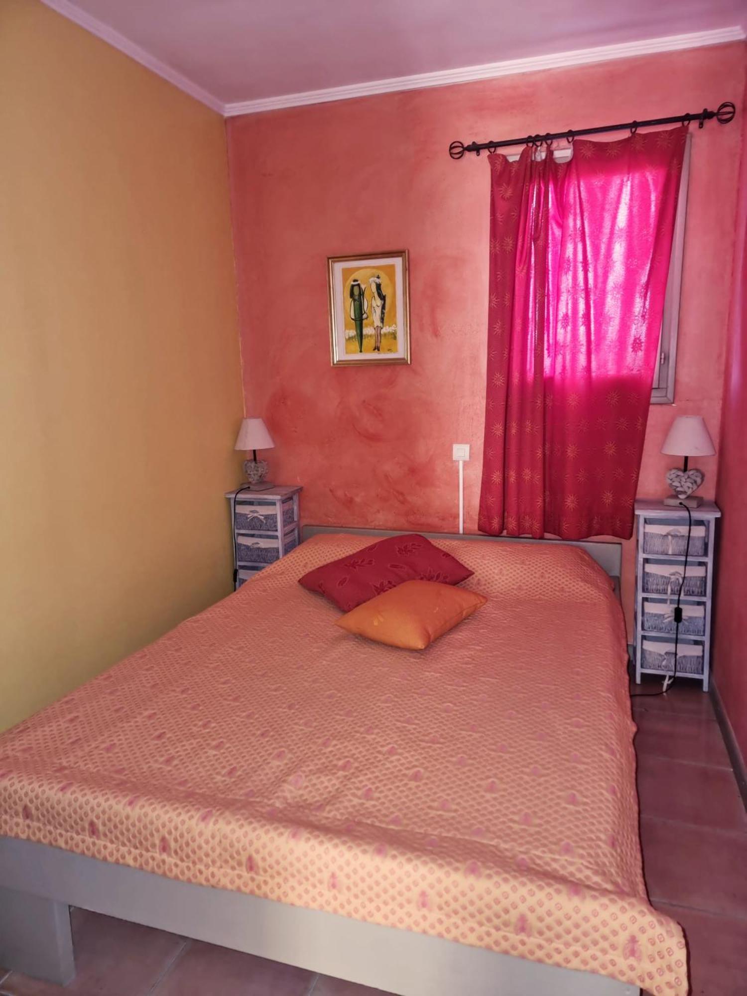 Apartmán Pousterle De Sabran - Piscine & Hammam Pokoj fotografie