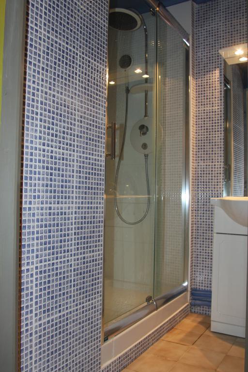 Apartmán Pousterle De Sabran - Piscine & Hammam Exteriér fotografie